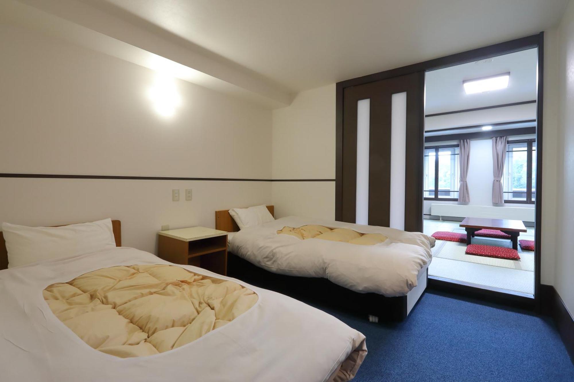 Shiga Lake Hotel Яманучи Екстериор снимка