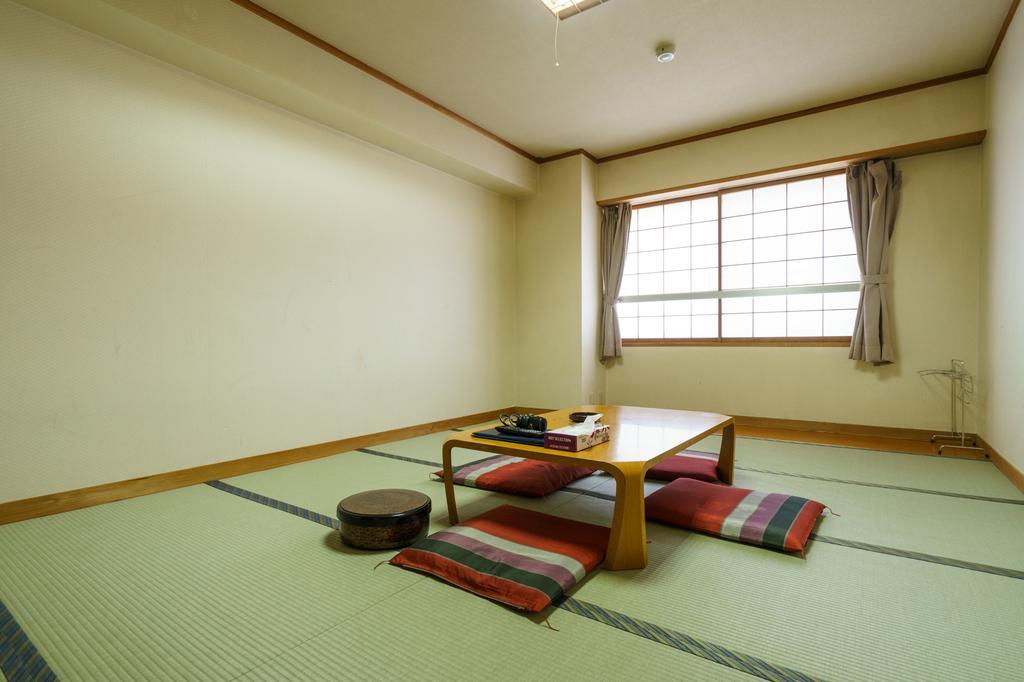 Shiga Lake Hotel Яманучи Екстериор снимка